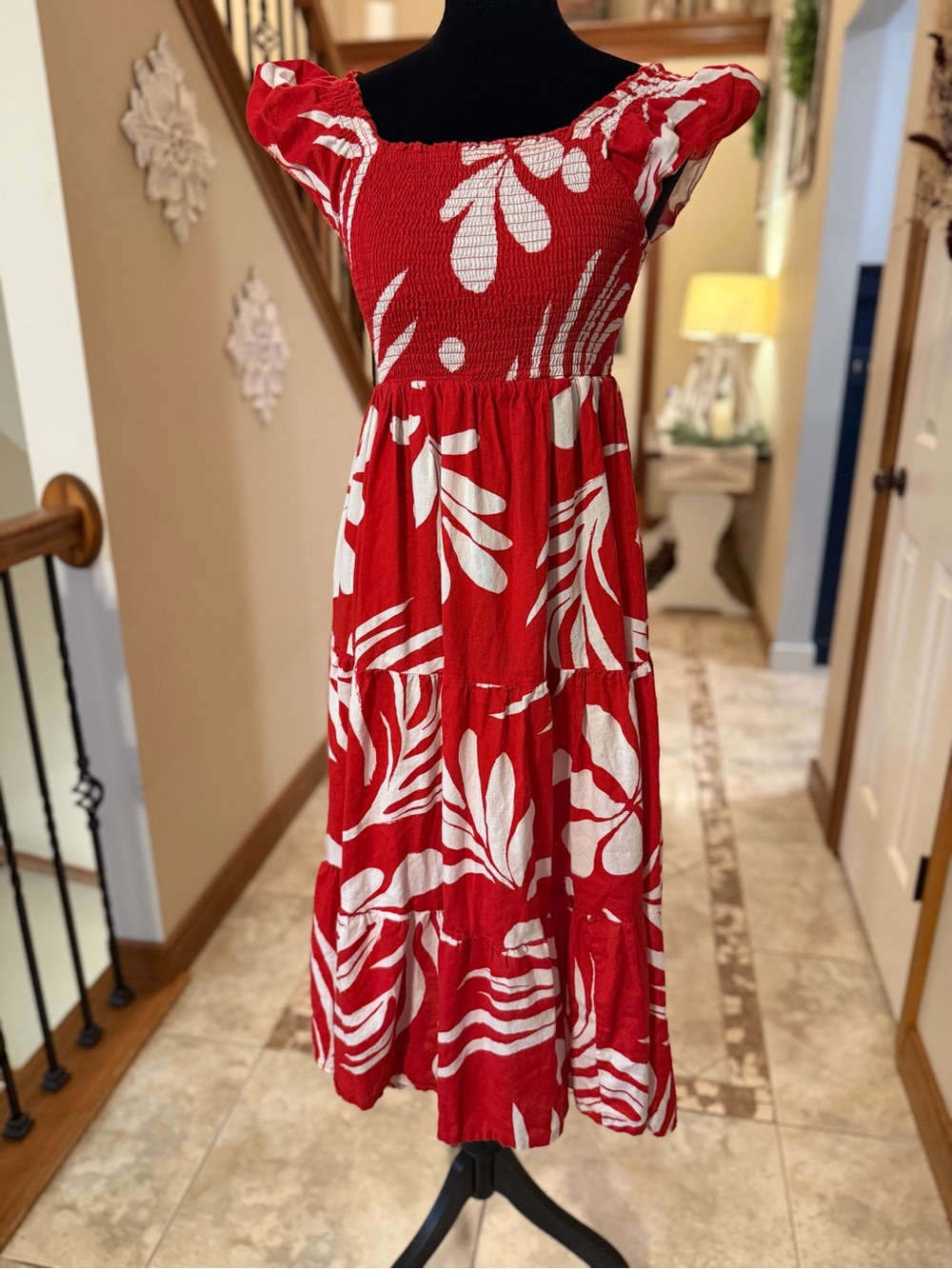 Lapogee Red & White Tropical Floral Smocked Tiered Midi Dress Small